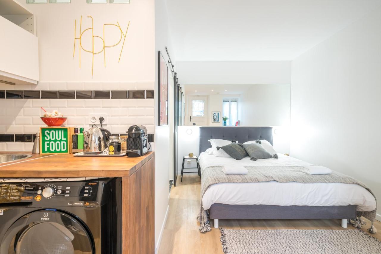 Happy Days - Eiffel Studio & Terrasse Apartment Paris Exterior photo
